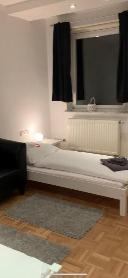 Alloggio in famiglia Aschaffapartment 4 Schlafzimmer Bis 10 Personen Bei Aschaffenburg
