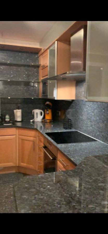 Séjour chez l'habitant Aschaffapartment 4 Schlafzimmer Bis 10 Personen Bei Aschaffenburg Mainaschaff