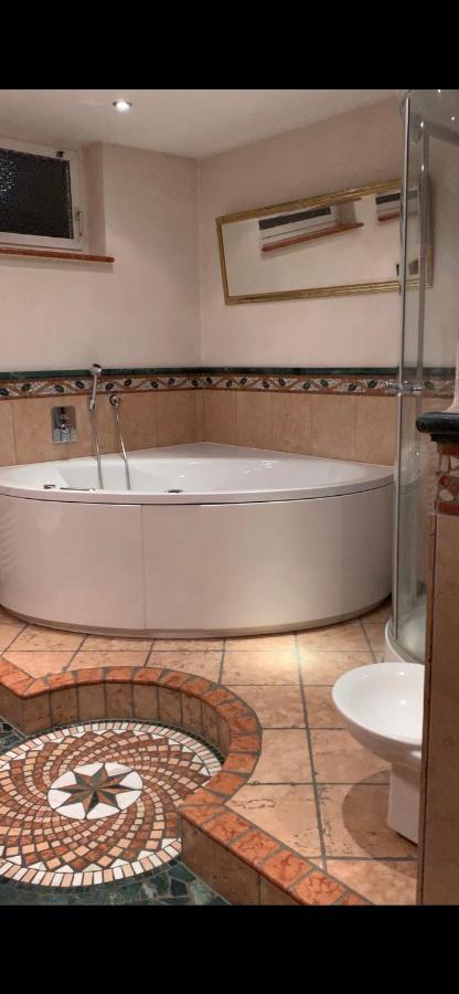 Séjour chez l'habitant Aschaffapartment 4 Schlafzimmer Bis 10 Personen Bei Aschaffenburg *