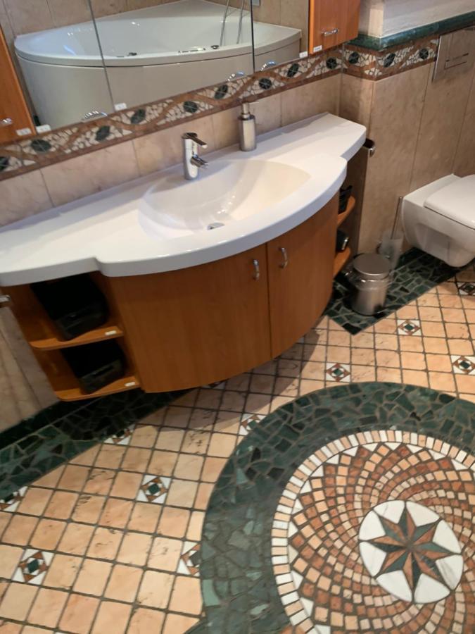 Séjour chez l'habitant Aschaffapartment 4 Schlafzimmer Bis 10 Personen Bei Aschaffenburg *